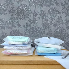 Load image into Gallery viewer, 17x Baby Hospital Maternity Organiser Bags Essentials | Baby Shower | Mum to Be | Labor & Delivery Bag Labels